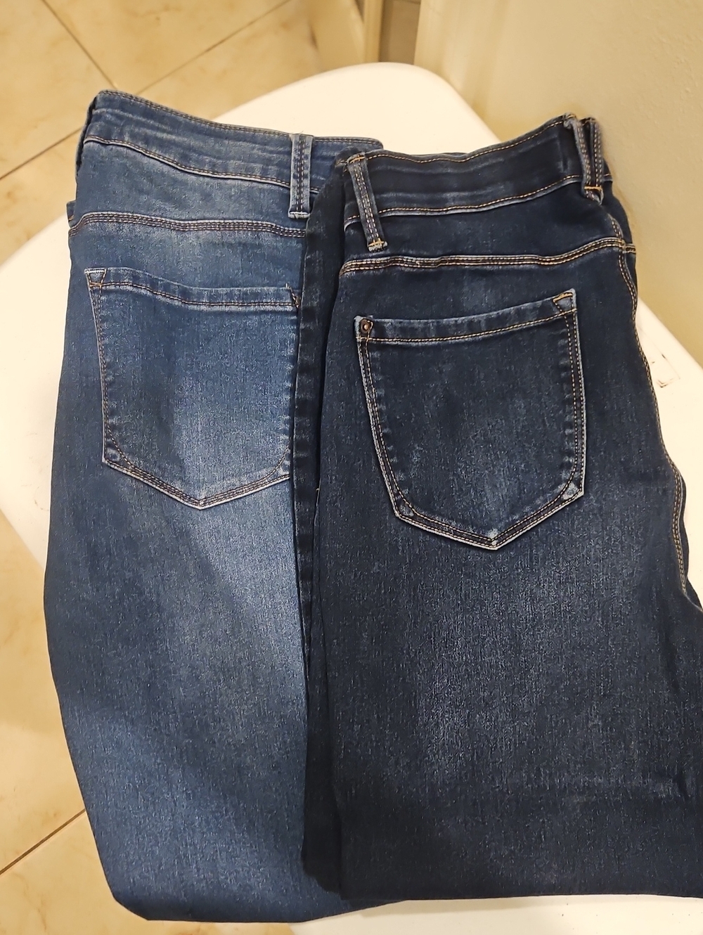 Women's Classic Dark Blue & Medium Blue Jeans - (Bundle of 2) - (31)